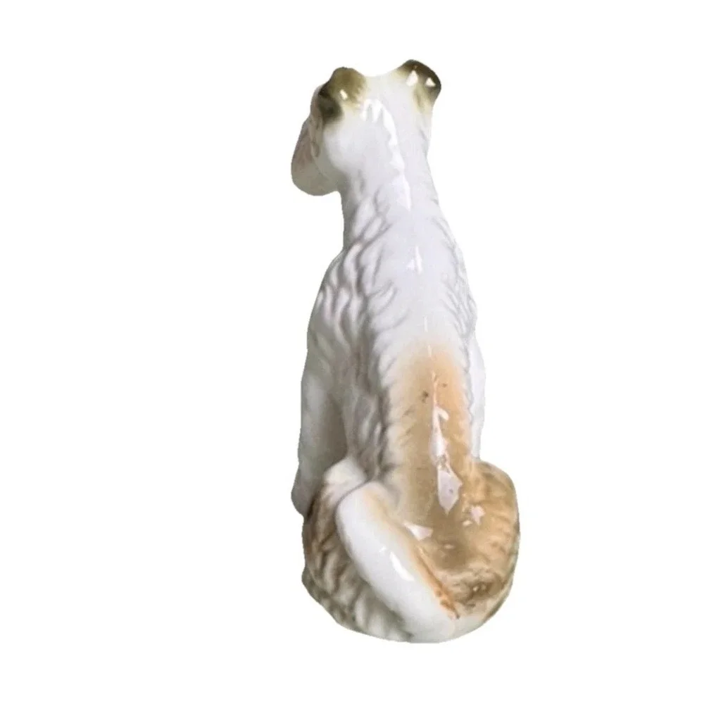 VTG Porcelain Seated Wire Fox Terrier Glossy White w/Tan Accent Perky Alert Pose